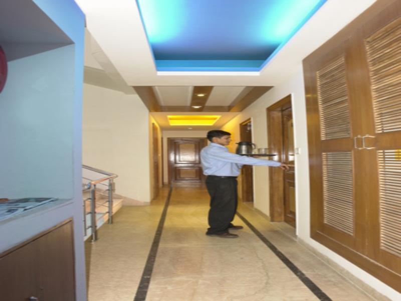 Hotel Apra Deluxe New Delhi Inreriör bild